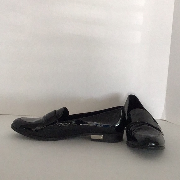 Marc Fisher Shoes - 💥💥 . MARC FISHER 💥💥.             PATENT LEATHER LOAFERS